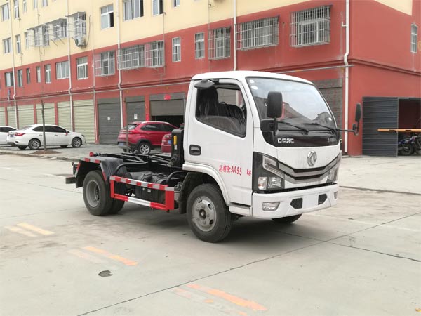 ��������CLW5040ZXXE6��܇����жʽ����܇